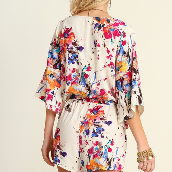 Umgee V-neck Floral Romper w/Tassel Waist - Picture 5 of 7